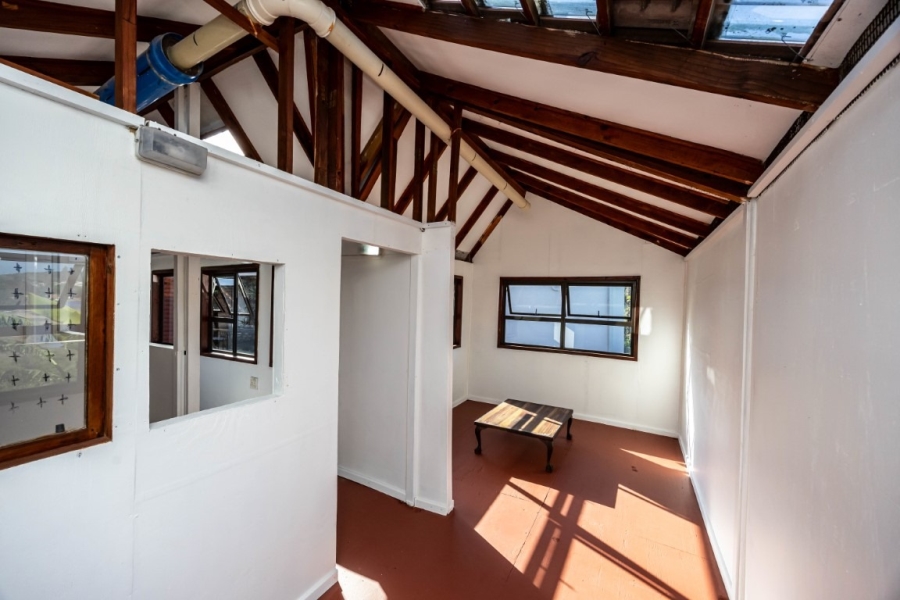 4 Bedroom Property for Sale in Beacon Bay Eastern Cape